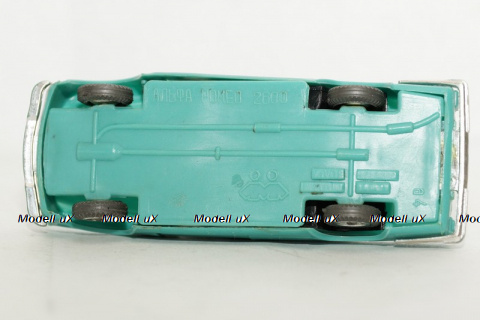 Альфа Ромео 2600 А-4, зеленая