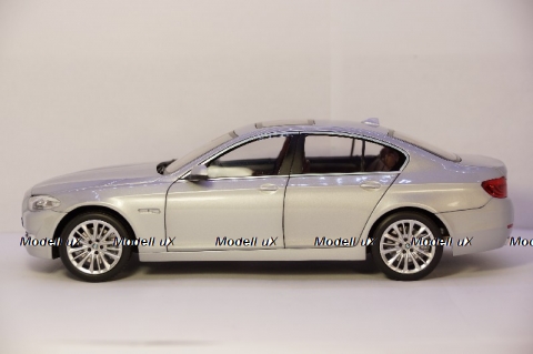 BMW 550i F10 sedan 2010 1:18