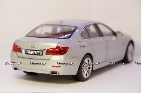 BMW 550i F10 sedan 2010 1:18