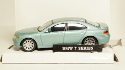 BMW 7 Series бирюзовая, Cararama 1:43