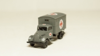 Ford 955T Санитарный фургон Германия , КУМ 048 1:87