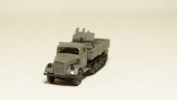 Opel Blitz тягач с зениткой, КУМ 047 1:87 