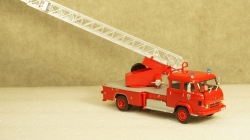 Saviem S7 пожарное депо с лестницей красный, Atlas 1:43