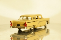 Газ 13 Чайка, бежевый