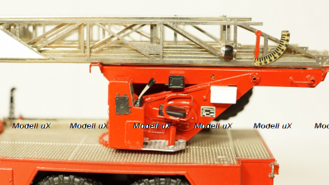 Зил 131 АЛ-30 Л-21 4-х коленка, Мастерская Молотков 1:43