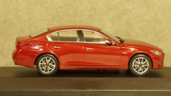 Nissan Skyline 350GT Hybrid V37/ Infiniti Q50 S Hybrid 2013 radiant red, 85002RD, J-Collection 1:43