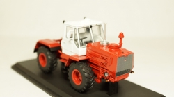Т-150К красно/белый, SSM8011 1:43 