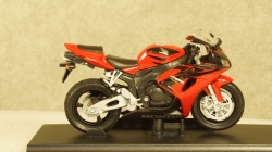 Honda CBR1000RR Fireblade red/black, Welly 1:18