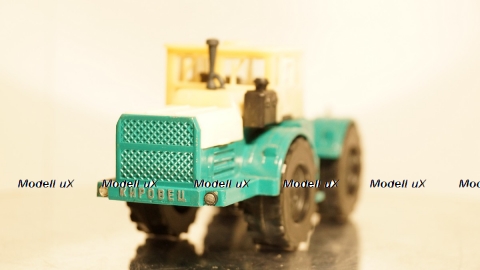 К 700 Кировец, голубой 