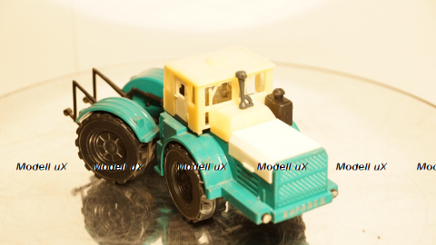 К 700 Кировец, голубой 