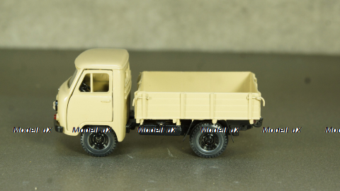 УАЗ 3303 бежевый