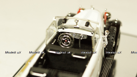 Mercedes G4 1938 cabrio white, Signature Models 1:43