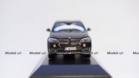 BMW X5 Series F 15, Paragon 1:43