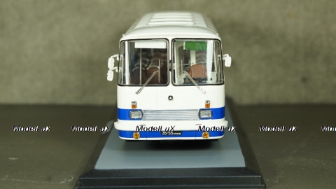 ЛАЗ 695Н бело-голубой, 04016A, Classicbus 1:43 