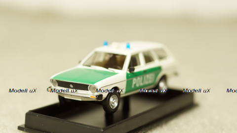 Volkswagen Passat Variant Polizei (D), Brekina 1:87 