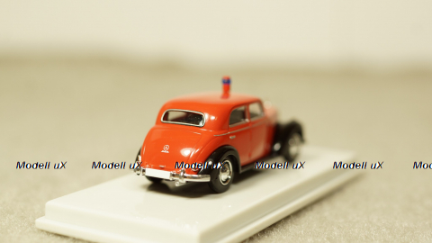 Mercedes 220 W187 Feuerwehr, Brekina 1:87 