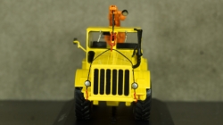 К-700 Кировец с крановой установкой КБГ-2, Modellux 1:43