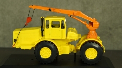 К-700 Кировец с крановой установкой КБГ-2, Modellux 1:43