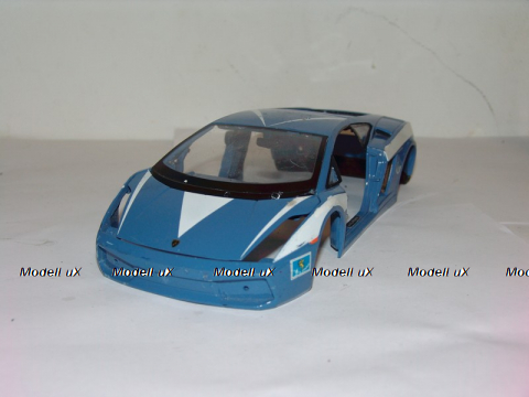 Lamborghini Gallardo, пол багажного отсека