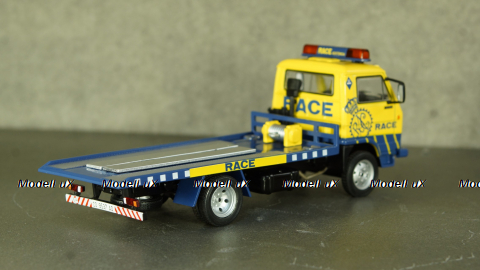 Pegaso Ekus 1210-6 Wrecker service yellow/blue, Altaya 1:43