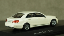 Mercedes E300 W212 2013 white, IScale 1:43
