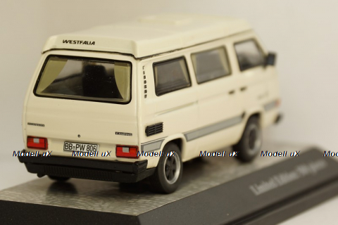 Porsche B32 Bus California