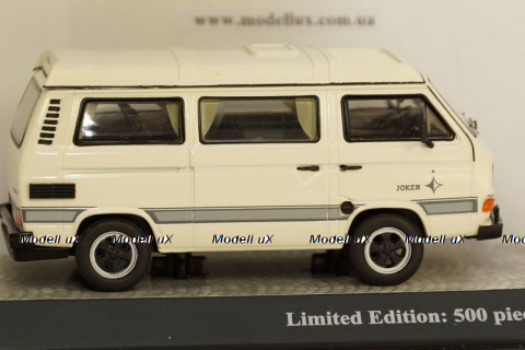 Porsche B32 Bus California