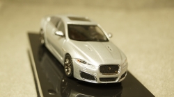 Jaguar XFR rhodium silver, IXO 1:43