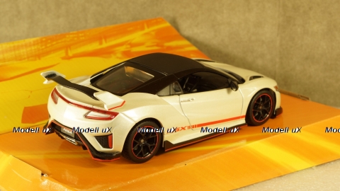 Acura NSX 2018 white/black, 32536, Maisto 1:24