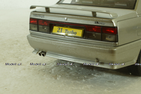 Renault 21 Turbo MK1 1988 lightgrey-metallic, 1807702, Solido 1:18