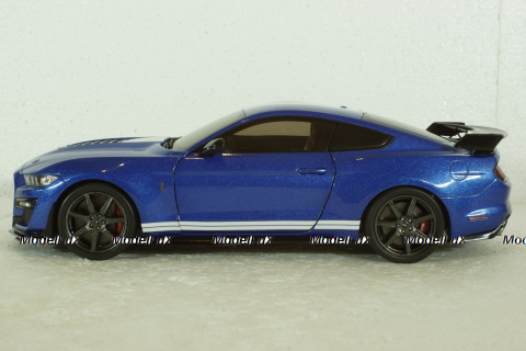 Ford Mustang Shelby GT 500 Fast Track bluemetallic/white, 1805901, Solido 1:18