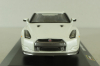 Nissan GT-R 2009 white, Bburago 1:32 
