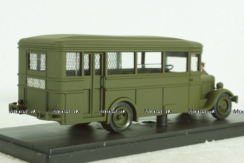 Зис-8 из к/ф Место встречи изменить нельзя с 2-мя фигурками, Miniclassic 1:43 Вариант 2!