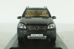 Mercedes ML500, (W164), 2005 black, Altaya 1:43