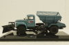 Зил-130 ПР-130 Пескоразбрасыватель, Ленинград 1968г, 113023, РЕПЛИКА DiP Models 1:43