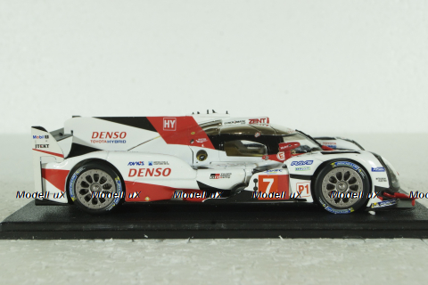 Toyota TS050 Hybrid #7 Toyota Racing WEC / 24h LeMans 2017, Spark 1:43
