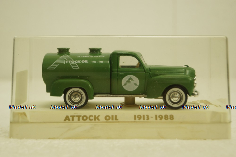 Dodge Tanker Attock oil, 1913-1988, green, Solido 1:43