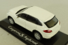 Porsche Cayenne S Hybrid (958) 2010, white, WAP0200040B, Minichamps 1:43 Уценка!