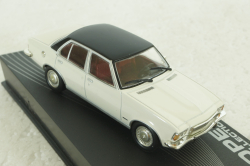 Opel Rekord D 2,1 Liter 1973 white, OPC020, Opel Collection #20 1:43