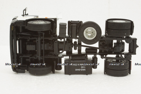 Маз-5440 тягач, белый, 102668, АвтоИстория 1:43