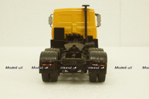 Маз-6422 тягач 1989г желтый, 100565, АвтоИстория 1:43
