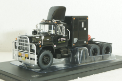 Mack R-Series, black, with rear cabin, 1966, TR100, IXO 1:43 Уценка!