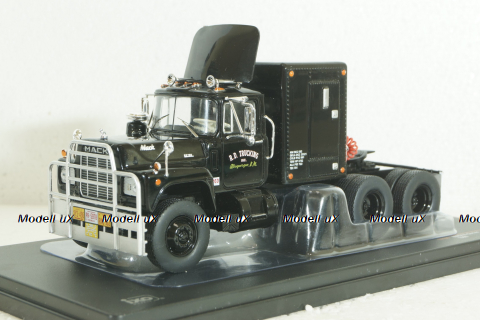 Mack R-Series tractor, from the movie Convoy, 1966, black (),  TR100, IXO 1:43