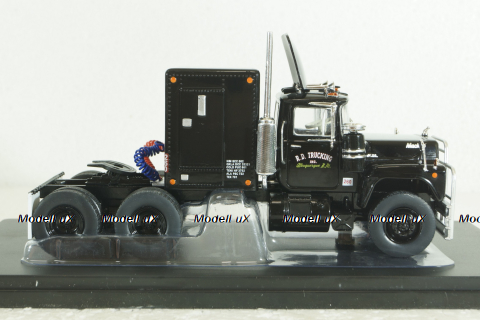 Mack R-Series tractor, from the movie Convoy, 1966, black (),  TR100, IXO 1:43