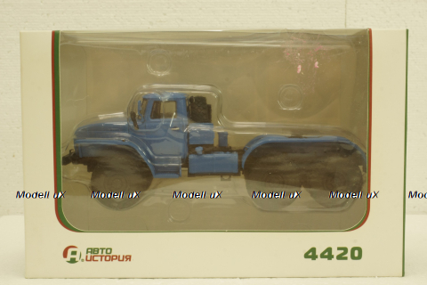 Урал-4420 тягач синий, АвтоИстория 1:43