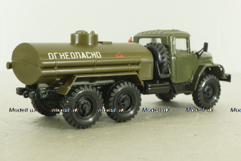 Зил-131 бензовоз, хаки, Элекон 1:43