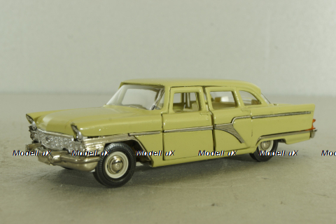 Газ-13 Чайка, бежевая,Тантал/Радон 1:43