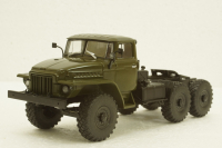 Урал-377С тягач хаки, АвтоИстория 1:43