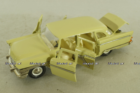 Газ-13 Чайка, бежевая,Тантал/Радон 1:43