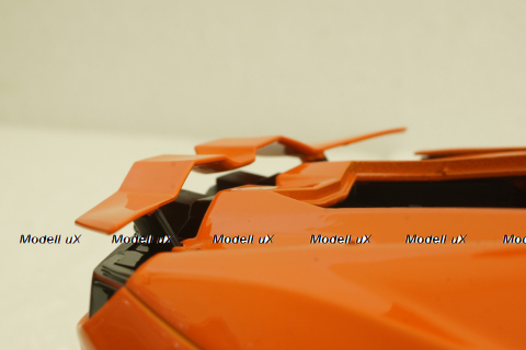 Lamborghini Revuelto Hybrid  2023 orange, 31463, Maisto 1:18